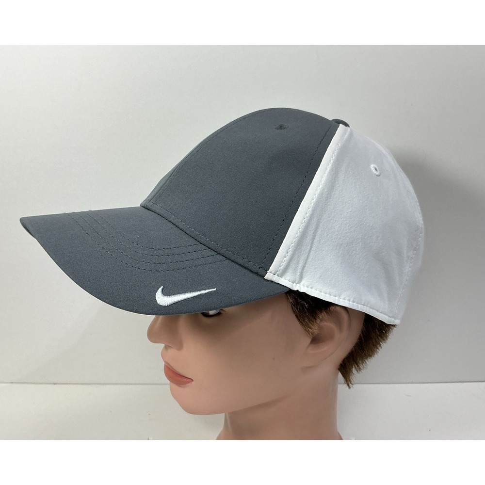 Nike Club Hat Cap Adjustable L/M Dri-Fit‎ Golf Unisex Wells Fargo Gray White New